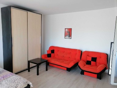 Garsonieră decomandată cf1