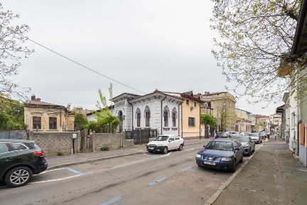 Teren 354 mp I Autorizatie S+P+1 I Plantelor I Calea Calarasilor