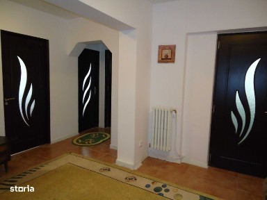 Persoana fizica inchiriez ultracentral pe bulevardul Stefan cel Mare