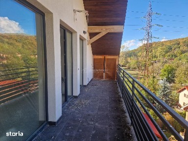 Strada Stirbei Voda, Horezu, Valcea