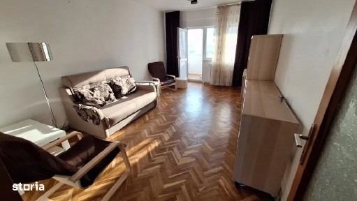 Apartament cu 3 camere - zona Alexandru cel Bun - Zimbru