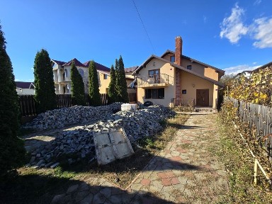 Casă P+M, 160 m², construcție BCA 2011, complet mobilată