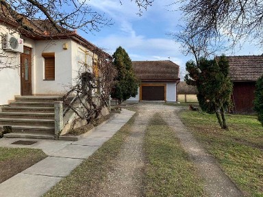 Casă de vânzare Boroșneu Mare, jud.Covasna