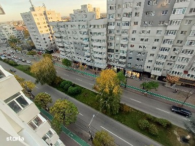 Ap. DECOMANDAT ! Cu o vedere spectaculoasa atat ziua cat si noaptea!