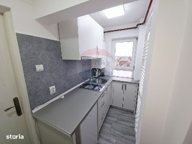 Apartament cu 1 camere în zona 1 Mai