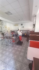 De vanzare sau de inchiriat spatiu comercial
