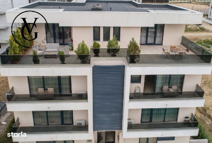 Apartament tip penthouse cu vedere mare - plaja Azimuth