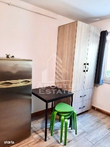 Garsoniera in Aradului, centrala proprie