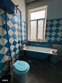 De vanzare casa in Roman mobilata și utilata Pret 25.000e