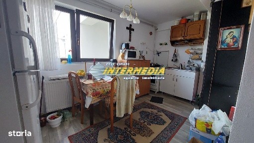 OKAZIE ! Apartament 2 camere Bloc Nou mobilat si utilat loc parcare
