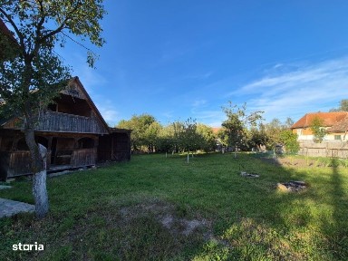 Casa individuala cu mansarda/ Teren 1000mp/ Petrestii de Jos