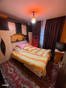 Apartament 2 camere semidecomandat in Pacurari