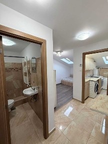 Garsoniera de inchiriat zona Piata Sudului