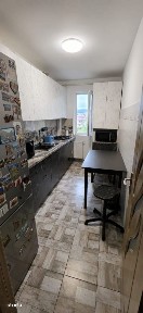 Persoana Fizica vând apartament cu 2 camere în Florești,str Abatorului