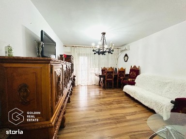 Apartament 3 camere tip Samanta, decomandat, zona Polivalenta