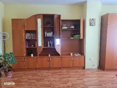 Apartament trei camere Mioveni