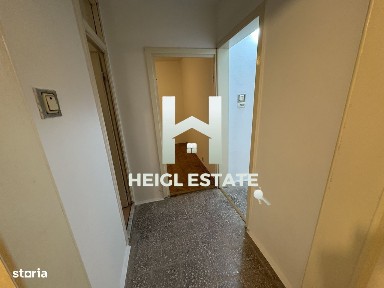 Apartament cu 3 camere in zona Aradului