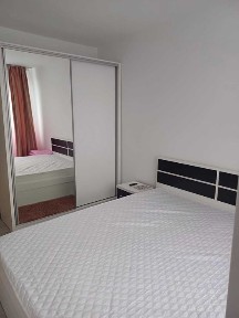 Vand apartament 2 camere Berceni