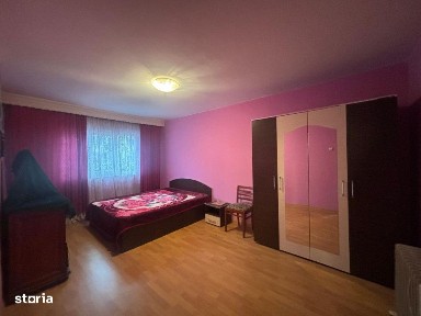 Vanzare - Apartament cu 3 camere, etaj 2, suprafata utila de 54,36 mp