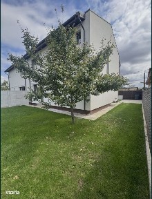 Proprietar vand casa tip duplex