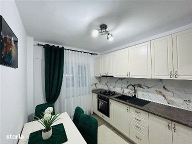 Ap 2 camere + balcon, 59 mp utili, renovat complet - zona Strand