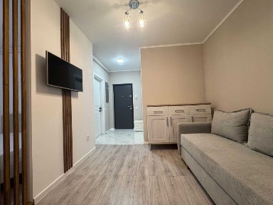 PF Inchiriez apartament Floresti strada Abatorului 5