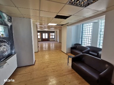 Peninsula-spatiu open space diverse activitati