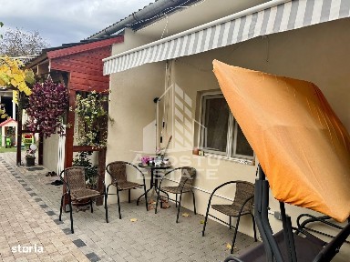 Doua apartamente la curte comuna, zona Iosefin