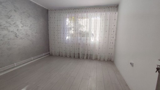 2camere,decomandat,zona Tomis Nord
