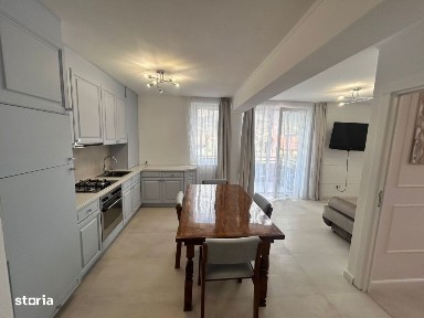 Vanzare-Apartament cu 2 camere, cu suprafata de 79 mp utili.