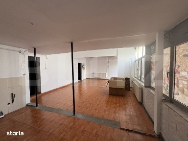 Spatiu comercial, 74 mp, Rovinari