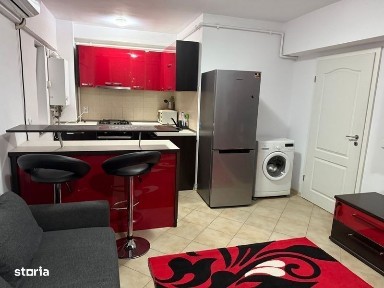 Vand apartament 3 camere