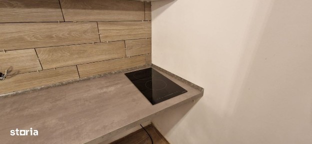 Garsoniera de inchiriat-zona Schei, Brasov