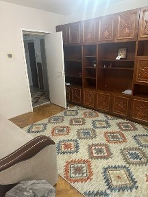 Apartament de închiriat