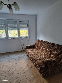 Apartament 2 camere de vanzare, M15, Oituz, et. 1, 39.900 euro neg