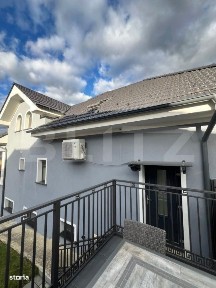 Vila pentru pretentiosi si teren 832mp la intrare in Dezmir!