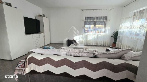 Casa individuala cu 4 camere si garaj in Sag