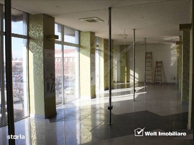 Spatiu comercial sau birouri 204mp piata Cipariu mezanin