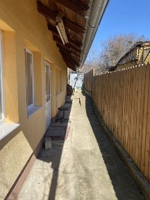 Se vinde casa sat Pleasa