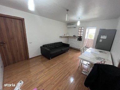 Apartament 3 camere, 76 mp, zona Craiovita
