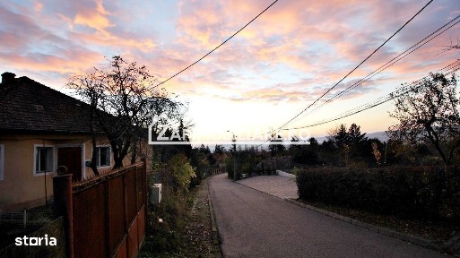 Casa zona Platou,1.001mp.teren,deschidere la 2 strazi,0%comi