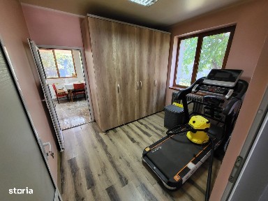 Casa zona MALL pret 190000 euro