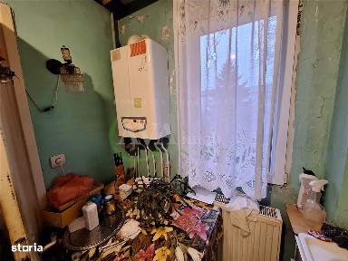 Apartament 2 camere (de renovat) zona Orizont-Bacau