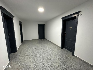 Bulevardul Poitiers, Manta Rosie, Iasi