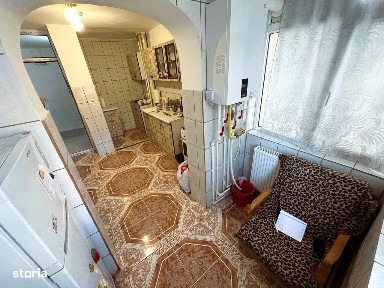 APARTAMENT 3 CAMERE -str. MEDUZEI - EAJUL 1