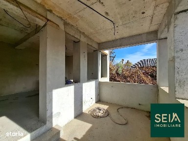 Vila + casă locuibilă + 1700 mp teren intravilan, | Pîncești - Sascut