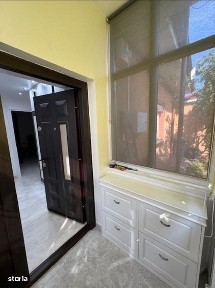 Valu Traian, casa mobilata lux, cu livada, foisor