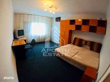 Apartament cu 1 camera, decomandat, zona Complex studentesc