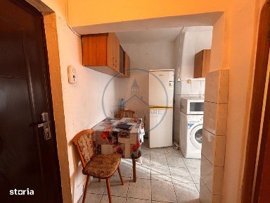 Garsoniera de inchiriat zona Independentei