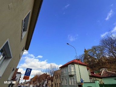 Strada De Mijloc, Centrul Vechi, Brasov